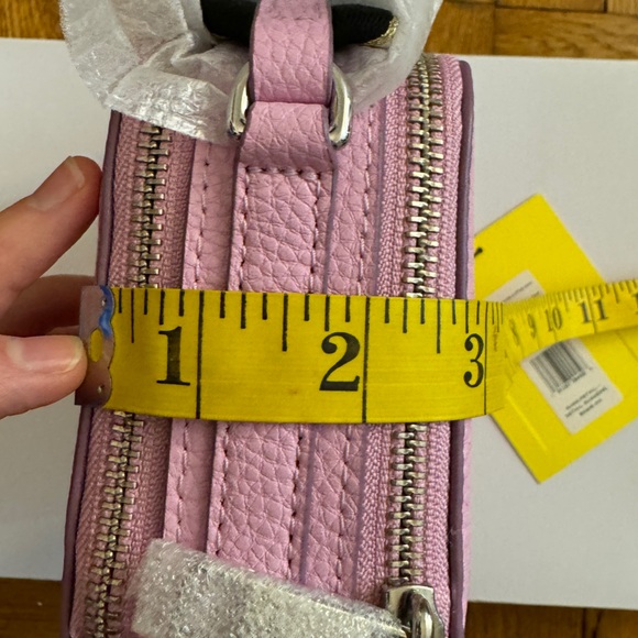 New-Marc Jacobs Leather Crossbody Bag - Picture 14 of 16